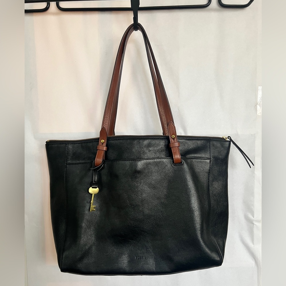 Fossil Leather Tote Bag